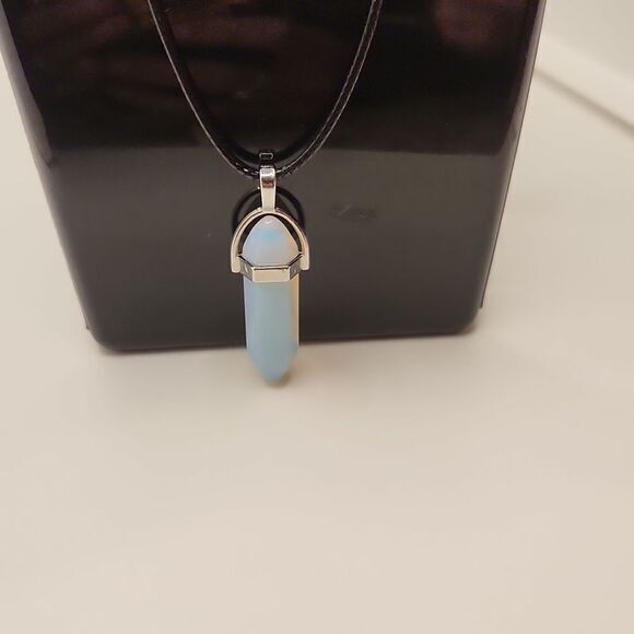 Healing Chakra Crystal Point Necklace Opalite Gemstone Balancing Energy Yoga - Picture 11 of 14
